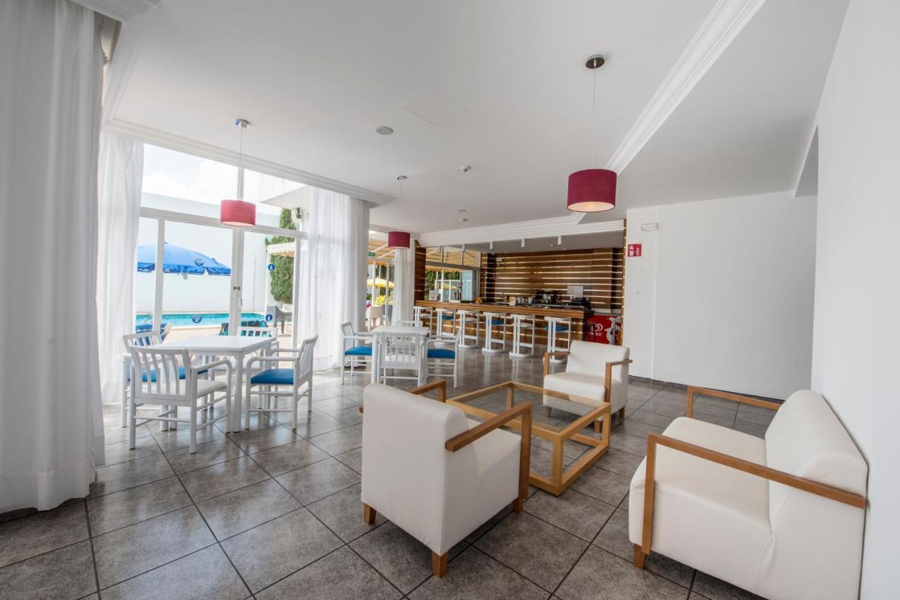 Apartamentos La Santa Maria Cala Millor  Εξωτερικό φωτογραφία