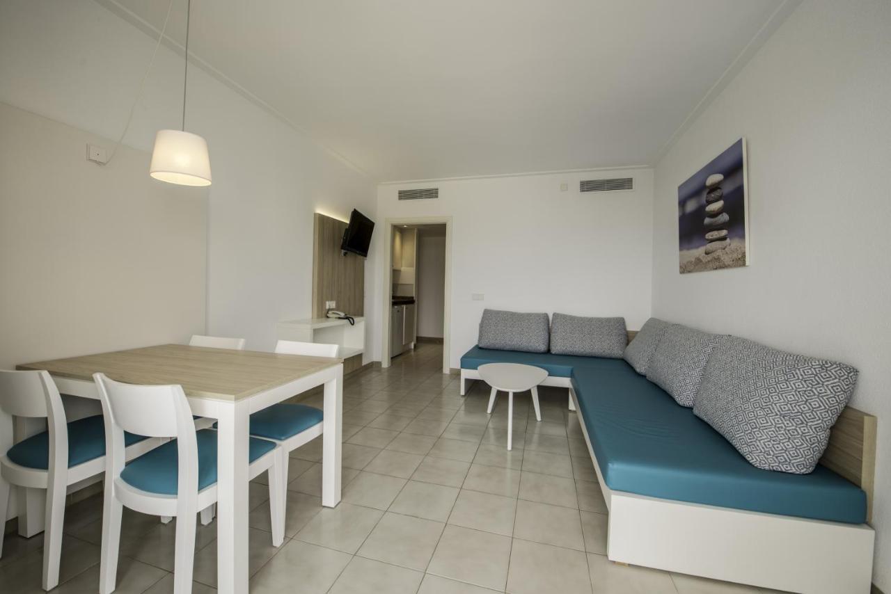 Apartamentos La Santa Maria Cala Millor  Εξωτερικό φωτογραφία