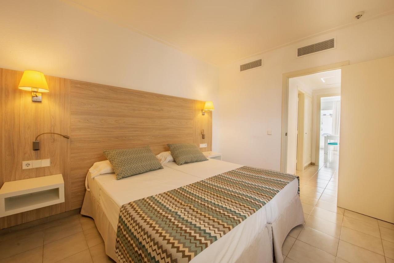 Apartamentos La Santa Maria Cala Millor  Εξωτερικό φωτογραφία